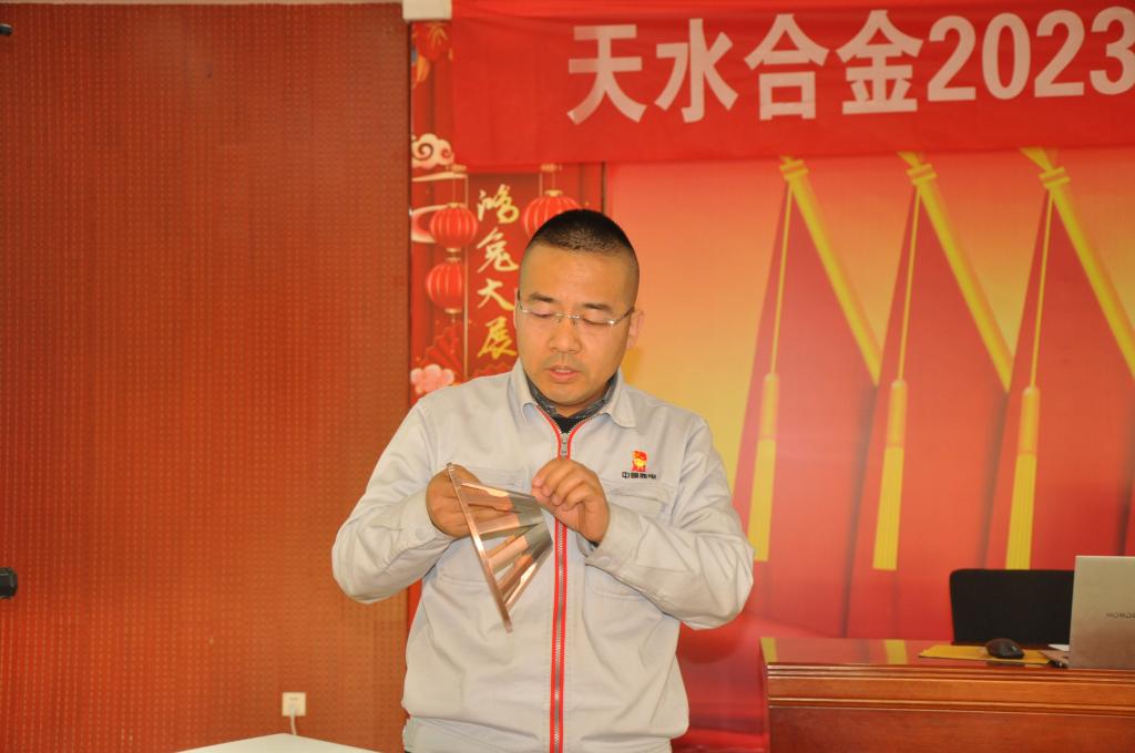 奋战三季度 决胜整年红 | 全速响应“发动令”  全员布好 “蹊径图”  全力走稳“生长路”①-凯发一触即发